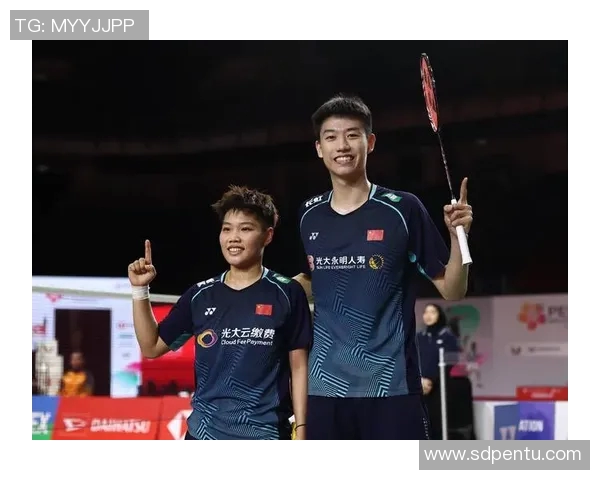 陈芳专访：从青涩小将到网球明星的成长之路回顾