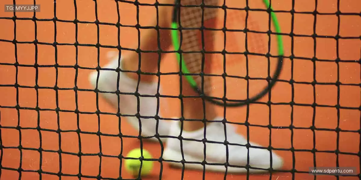 💻指尖滑动，实时掌控赛场风云！📡